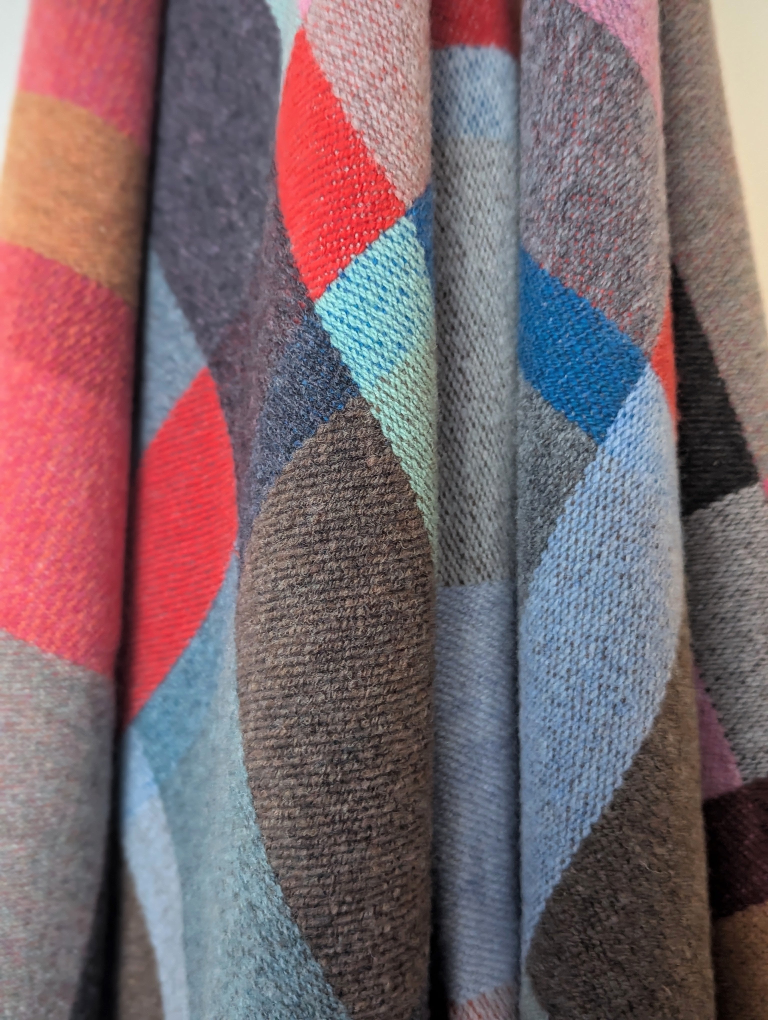Wallace Sewell Merino Lambswool Throw - Lasdun