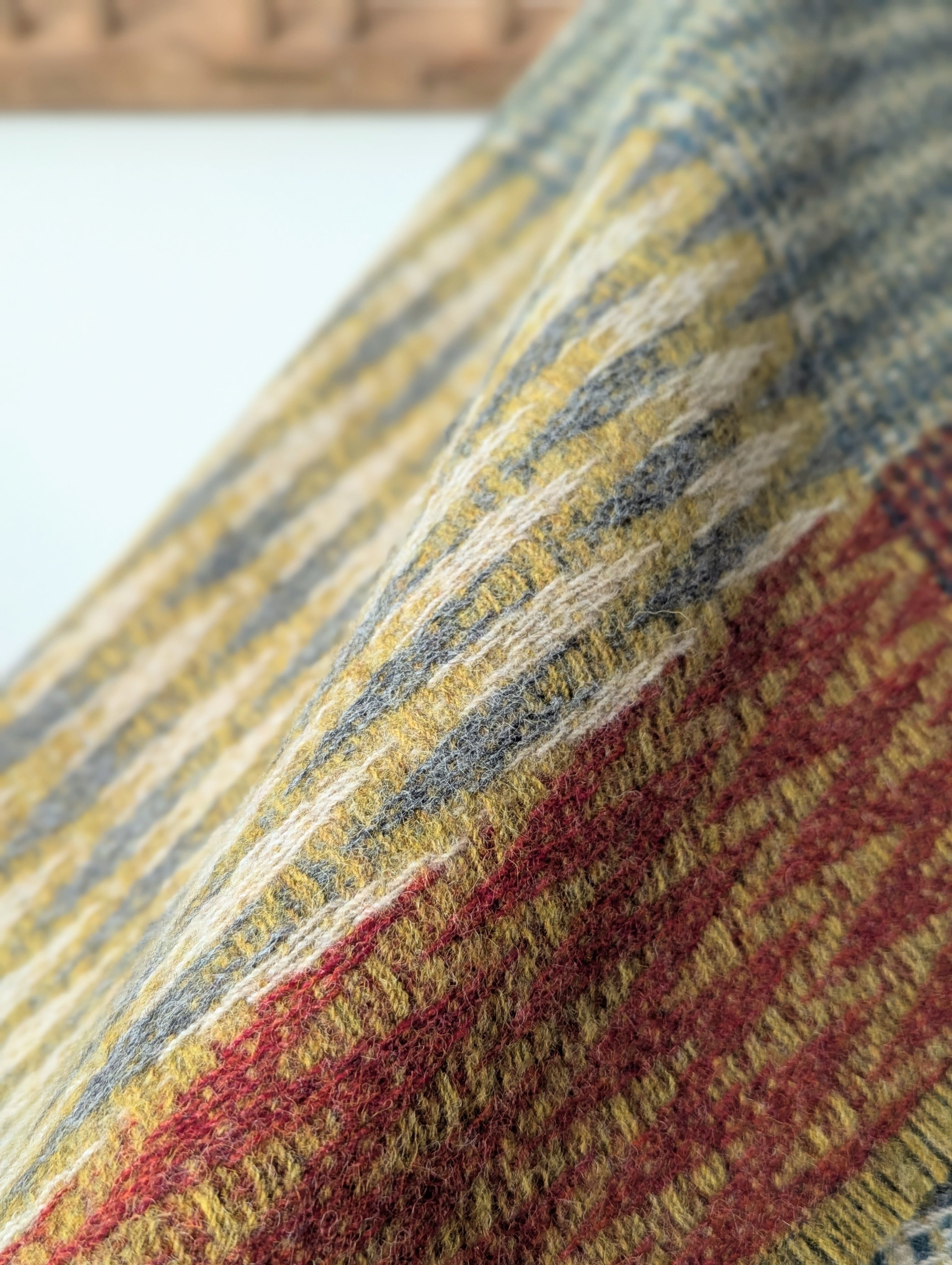 Wallace Sewell Shetland Wool Throw - Lismore