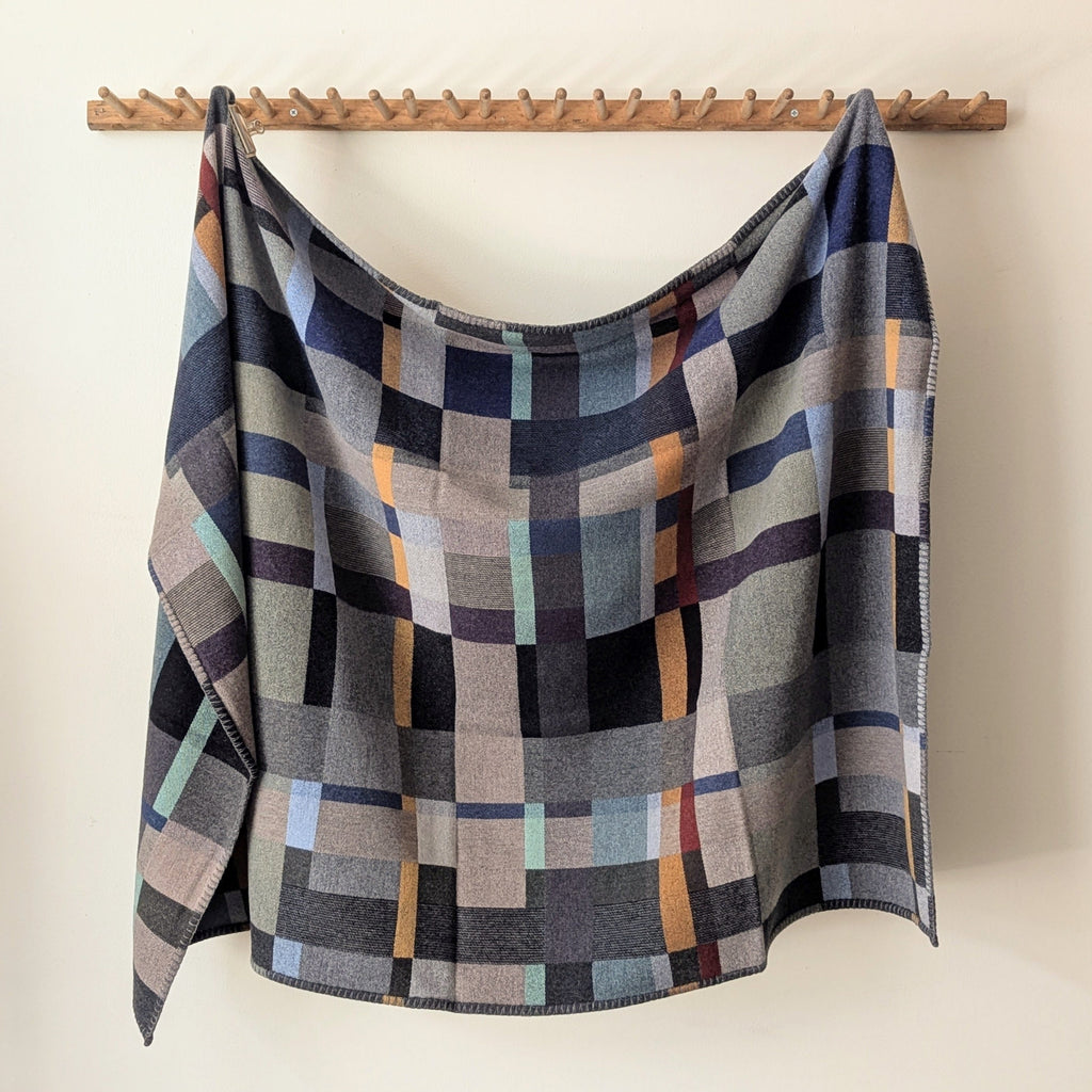 Wallace Sewell Merino Lambswool Throw - Erno