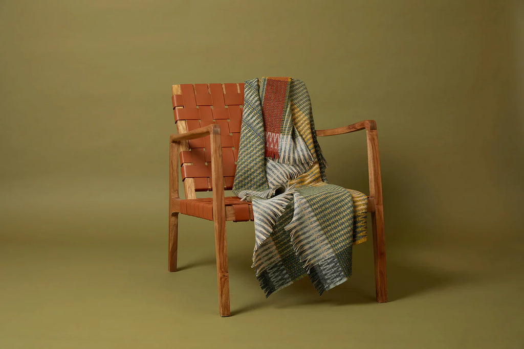 Wallace Sewell Shetland Wool Throw - Lismore